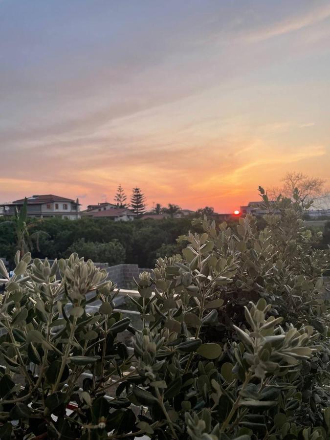La Brisa Aparthotel Capo d'Orlando Exterior photo